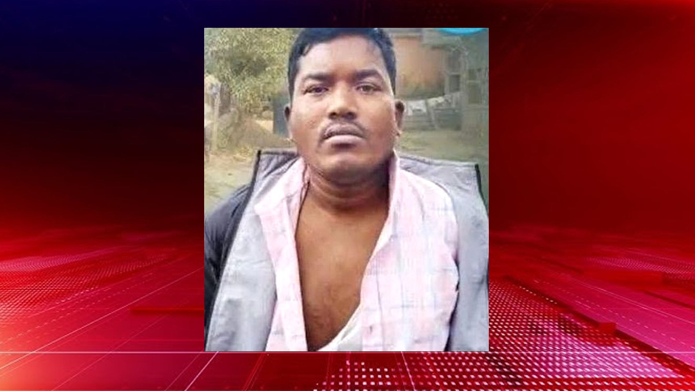 ভারতে খ্রিস্টান যাজককে জুতার মালা ও গোবর পানি খাওয়াল উগ্রবাদীরা