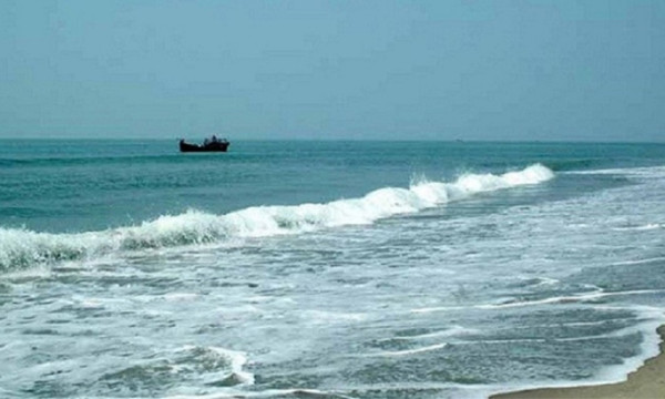 উত্তর বঙ্গোপসাগরে নতুন লঘুচাপের পূর্বাভাস: সমুদ্রবন্দরে ৩ নম্বর স্থানীয় সতর্ক সংকেত