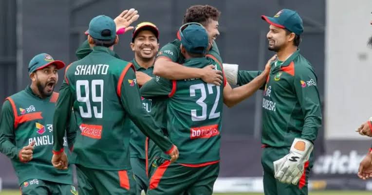 ত্রিদেশীয় সিরিজে কঠিন সমীকরণ: ফাইনালে ওঠার লড়াইয়ে বাংলাদেশ