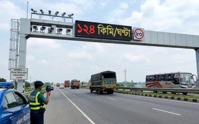 হাইওয়েতে বেপরোয়া গতি বন্ধে পুলিশের কড়া ডিজিটাল নজরদারি